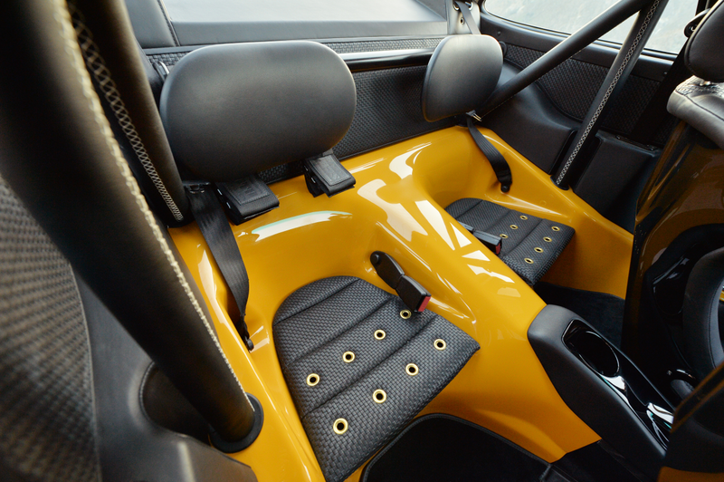 Illustration for article titled Drool All Over Yourselves At This Fantastically Orange 911 Reimagined By Singer